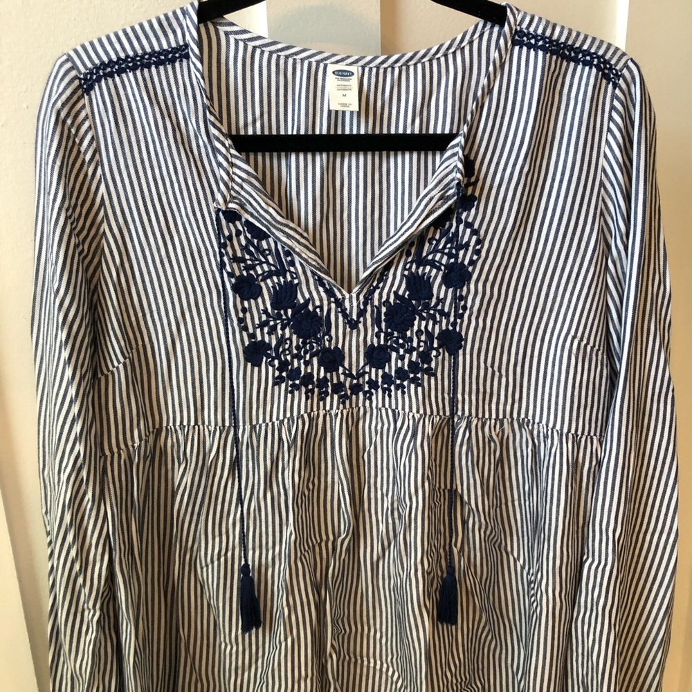 Drapey striped maternity blouse with embroidery